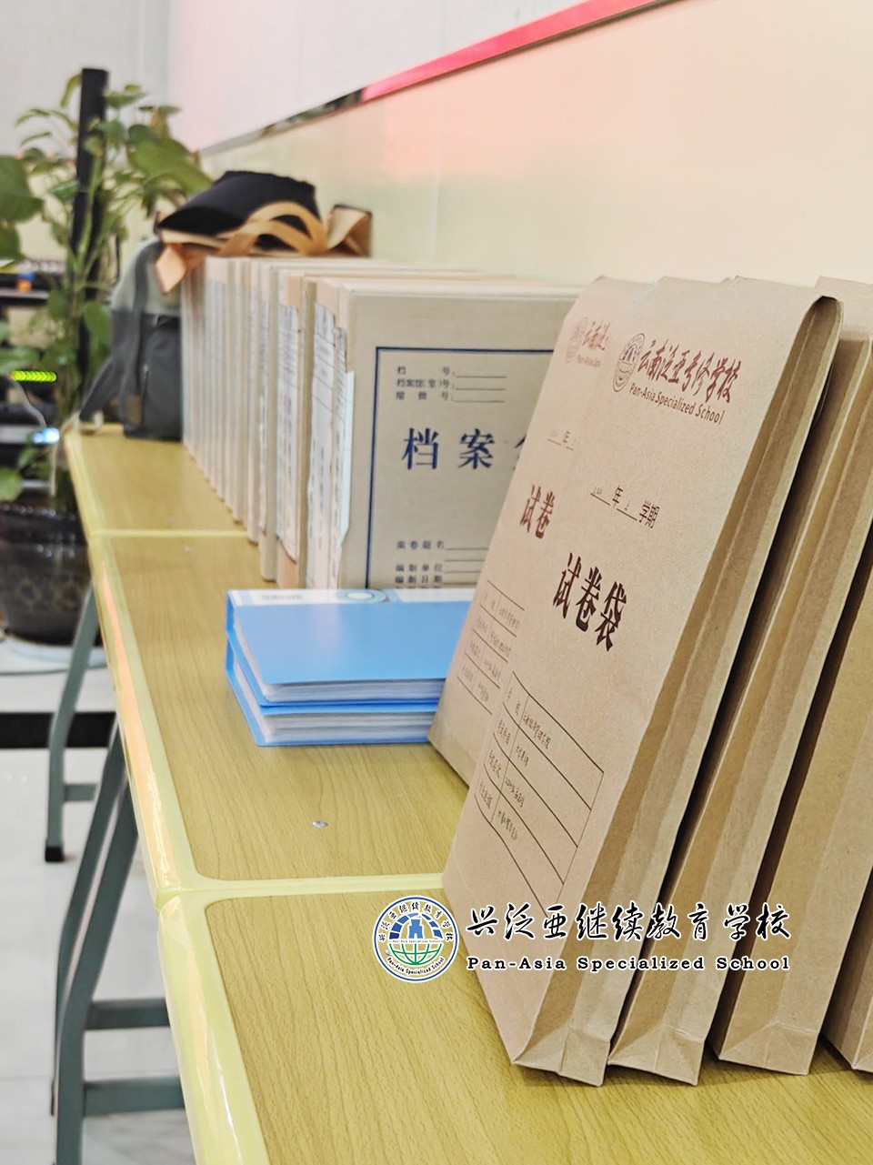 图片4.jpg 图片4.jpg
